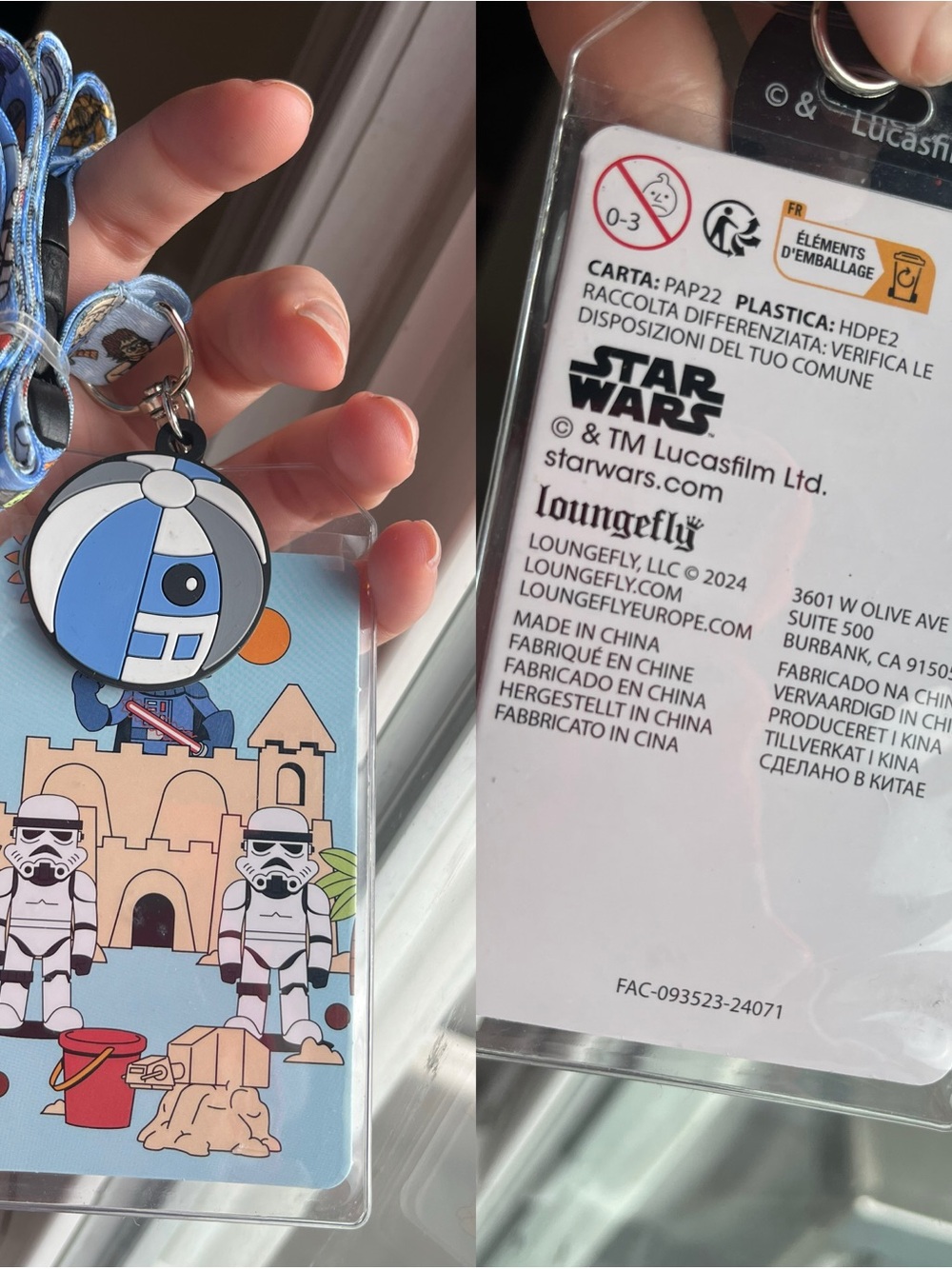 Loungefly-Star Wars. Beach day stormtroopers ID holder lanyard.